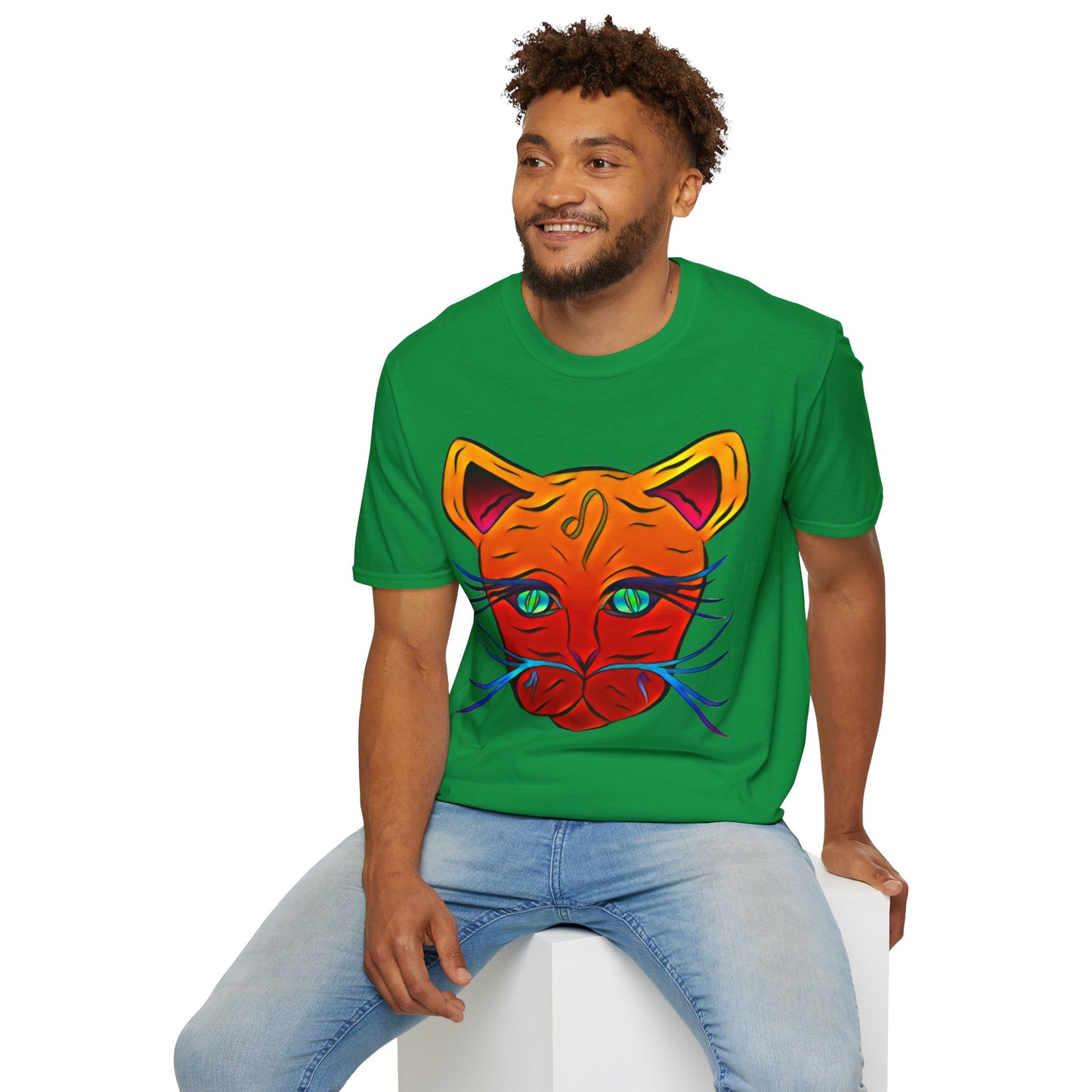 Leo Lioness T-Shirt